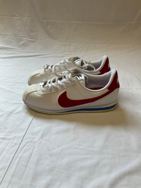 Vist Large View of Product Image Which is Used Nike Casual Shoes 8.5