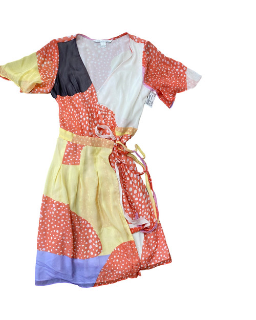 Vist Large View of Product Image Which is Used Diane Von Furstenberg Short Dress F XS-0/2