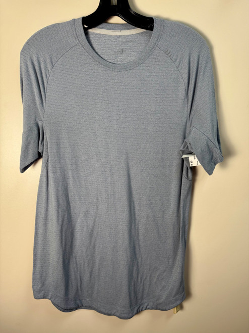 Vist Large View of Product Image Which is Used Lululemon Athletica Mens Active T-Shirt L