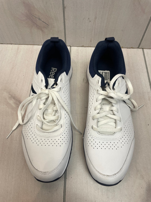 Vist Large View of Product Image Which is Used Reebok Mens Athletic Shoes 8