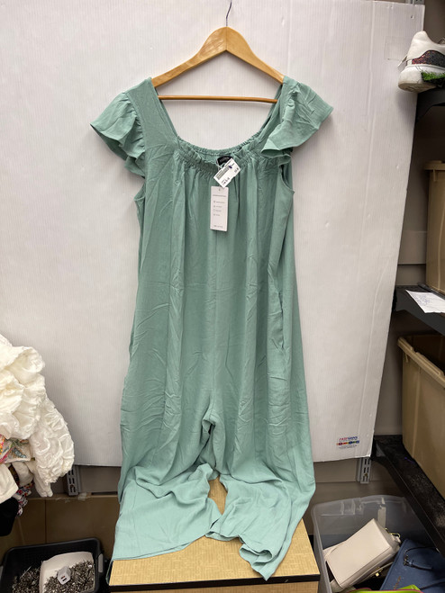 Vist Large View of Product Image Which is Used Unbranded Jumpsuit XL-16