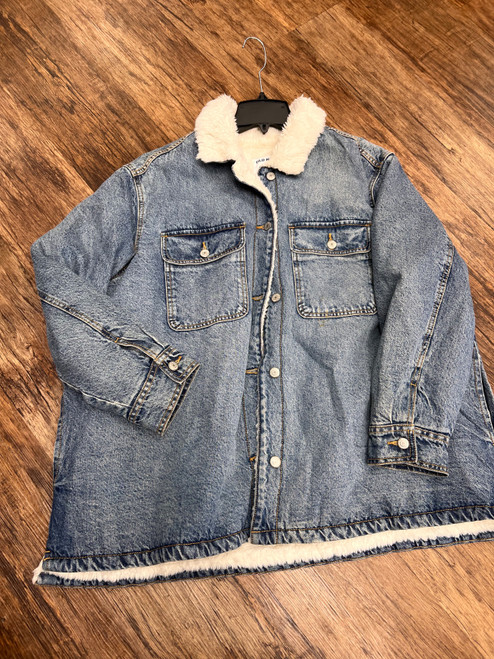 Vist Large View of Product Image Which is Used Old Navy Denim Jacket 2X-20
