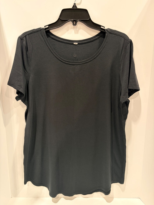 Vist Large View of Product Image Which is Used Lululemon Athletica Active Short Sleeve M-8/10