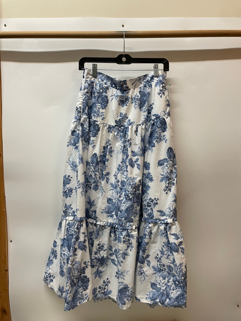 Vist Large View of Product Image Which is Used Tahari Long Skirt M 8-10/28-30