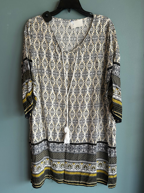Vist Large View of Product Image Which is Used J. Crew Long Sleeve Top M-8/10