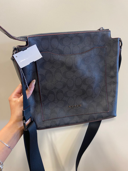 Vist Large View of Product Image Which is Used Coach Large Leather Handbag