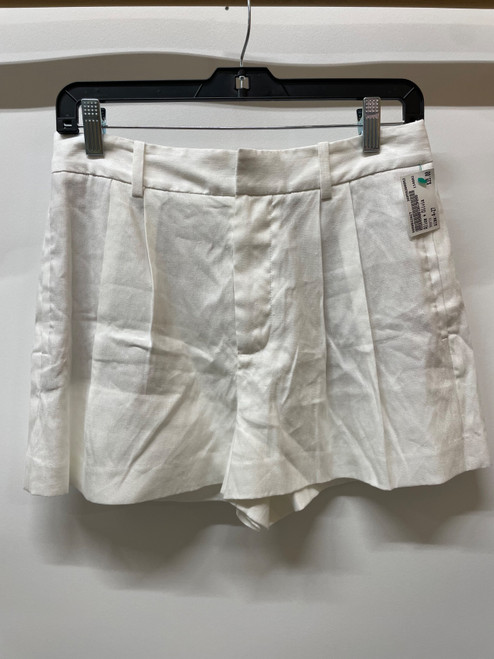 Vist Large View of Product Image Which is Used Alice + Olivia Shorts 4-27