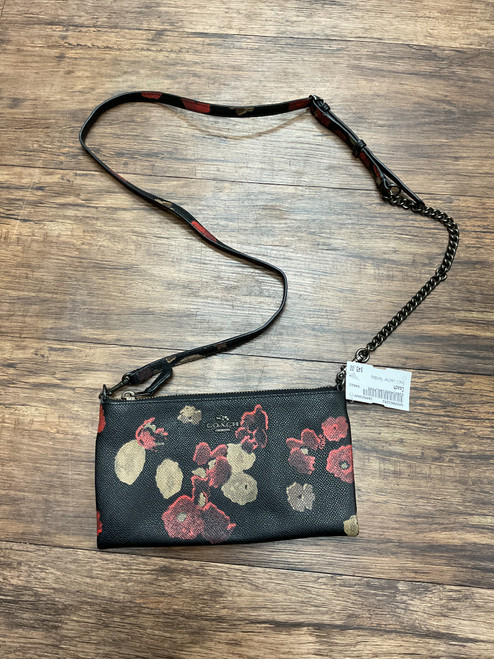 Vist Large View of Product Image Which is Used Coach Small Leather Handbag