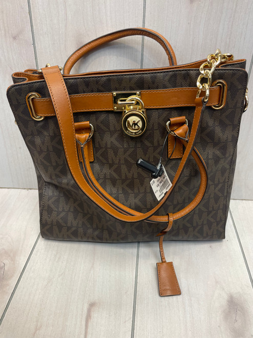 Vist Large View of Product Image Which is Used Michael Michael Kors Xlarge Leather Handbag