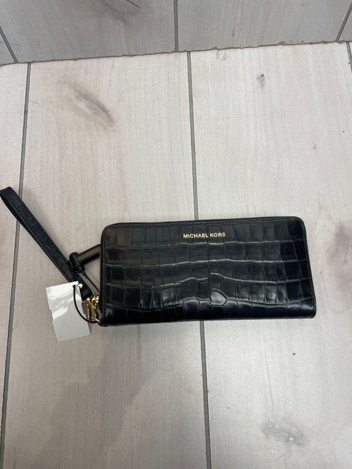 Vist Large View of Product Image Which is Used Michael Michael Kors Leather Wallet