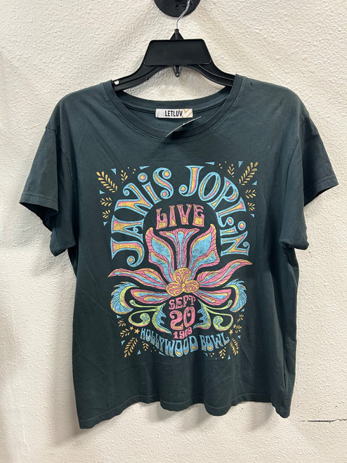Vist Large View of Product Image Which is Used Unbranded T-Shirt S-4/6