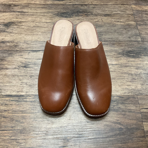 Vist Large View of Product Image Which is Used Madewell Clogs 9