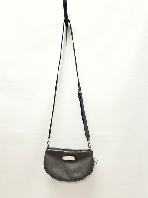 Vist Large View of Product Image Which is Used Marc By Marc Jacobs Small Leather Handbag