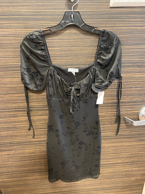 Vist Large View of Product Image Which is Used Topshop Short Dress F XS-0/2