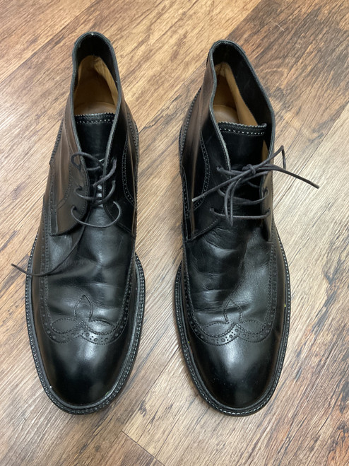 Vist Large View of Product Image Which is Used Louis Vuitton Mens Dress Shoes 9