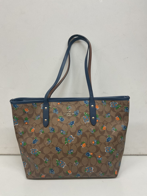 Vist Large View of Product Image Which is Used Coach Xlarge Leather Handbag