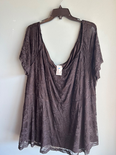 Vist Large View of Product Image Which is Used Torrid Short Sleeve Top 5X-26