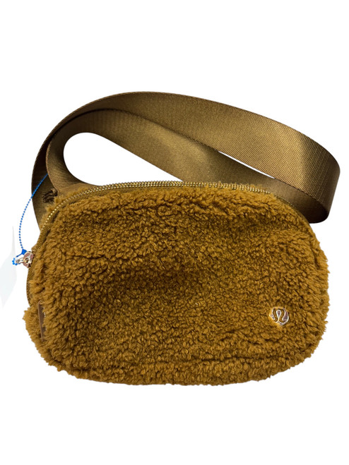 Vist Large View of Product Image Which is Used Lululemon Athletica Small Handbag