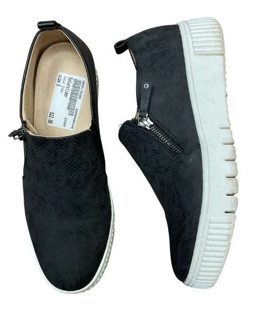Vist Large View of Product Image Which is Gently used black Naturalizer slip on sneakers