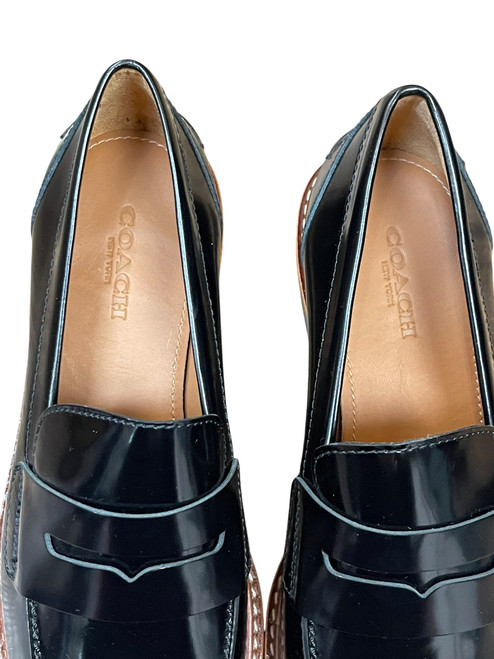 Vist Large View of Product Image Which is Used Coach Flats 5.5