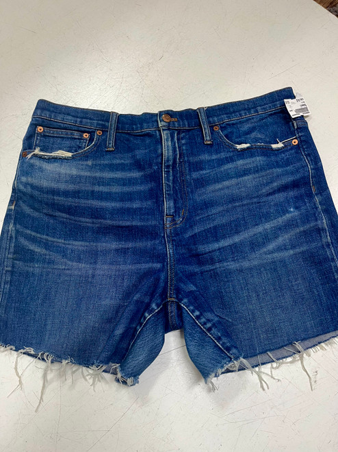 Vist Large View of Product Image Which is Used Madewell Shorts 14-32