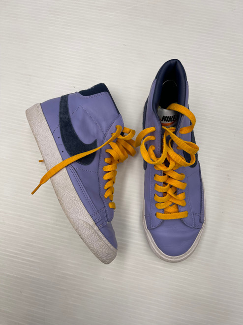 Vist Large View of Product Image Which is Used Nike Casual Shoes 6.5