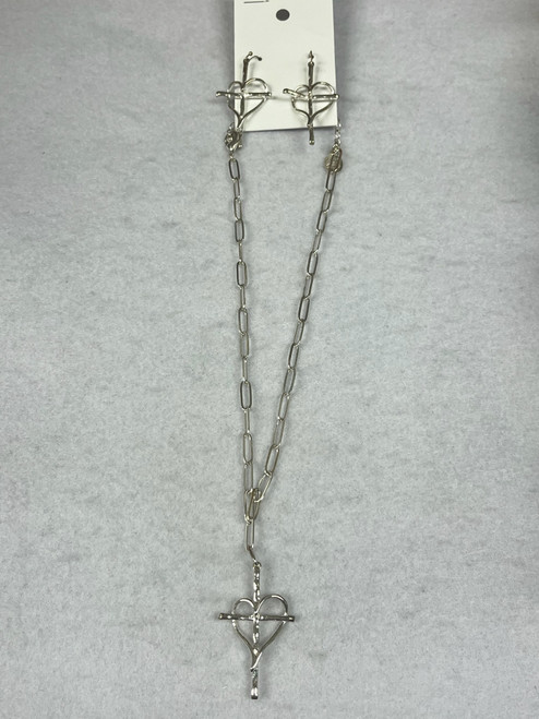 Vist Large View of Product Image Which is Used Unbranded Necklace