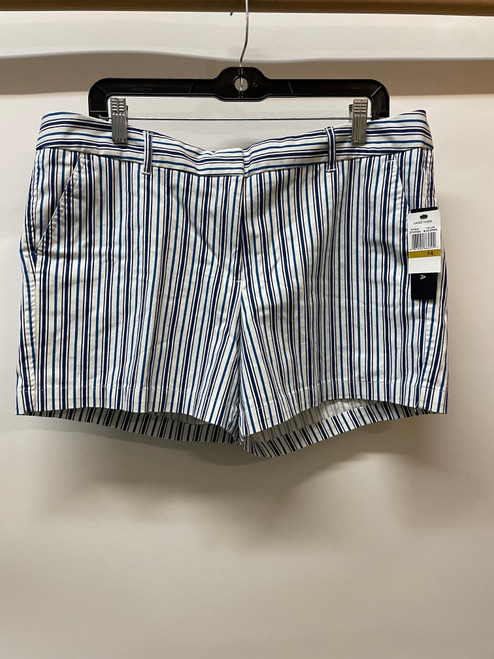 Vist Large View of Product Image Which is Used Land 'N Sea Shorts 14-32