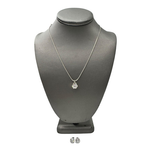 Vist Large View of Product Image Which is Used Kate Spade New York Necklace