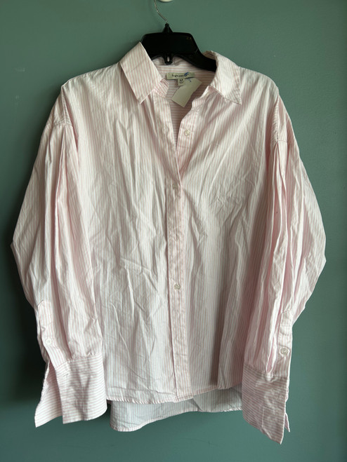 Vist Large View of Product Image Which is Used Francesca's Collections Long Sleeve Top M-8/10