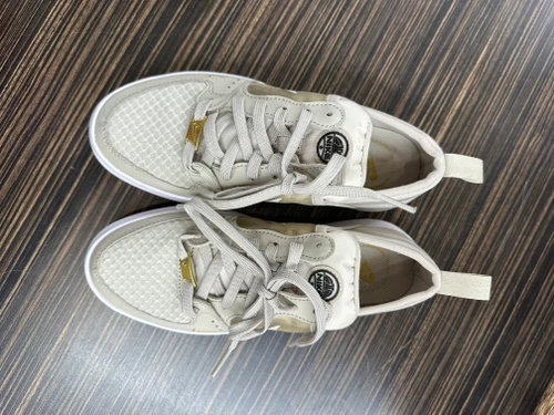 Vist Large View of Product Image Which is Used Nike Casual Shoes 6.5