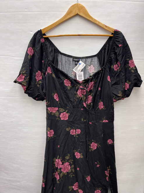 Vist Large View of Product Image Which is Used Torrid Long Dress F 2X-20