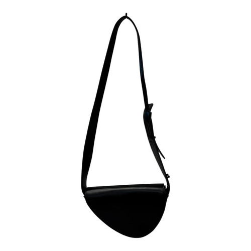 Vist Large View of Product Image Which is Used Zara Wristlet