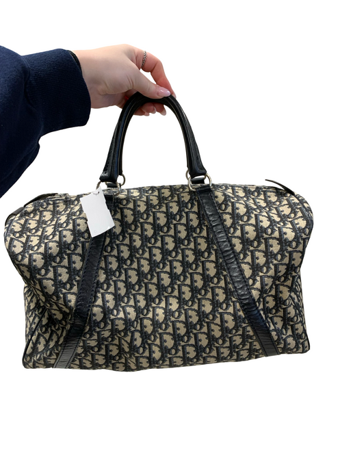 Vist Large View of Product Image Which is Used Dior Large Handbag