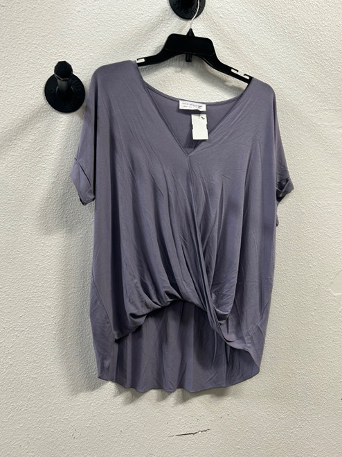 Vist Large View of Product Image Which is Used Unbranded Short Sleeve Top S-4/6