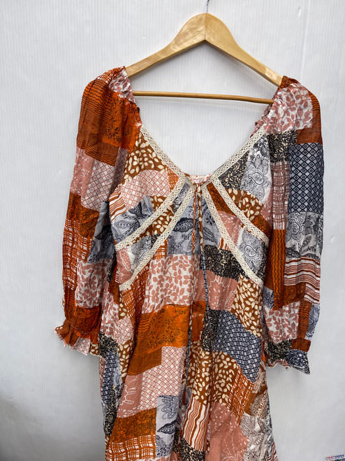 Vist Large View of Product Image Which is Used Unbranded Long Dress F S-4/6