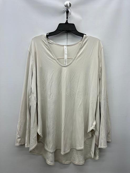 Vist Large View of Product Image Which is Used Lululemon Athletica Active Long Sleeve M-8/10