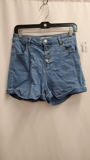 Vist Large View of Product Image Which is Used Unbranded Shorts L 12-14/31-32