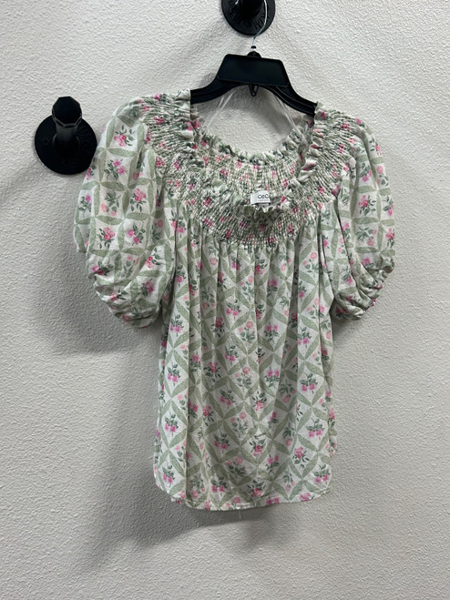 Vist Large View of Product Image Which is Used Cece By Cynthia Steffe Short Sleeve Top M-8/10