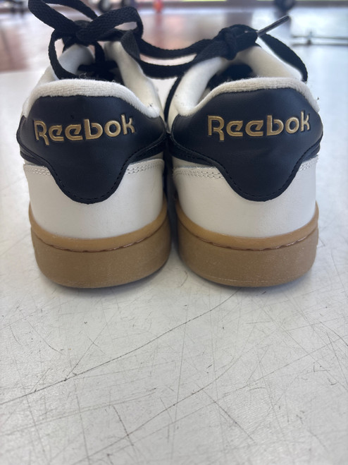Vist Large View of Product Image Which is Used Reebok Casual Shoes 8.5