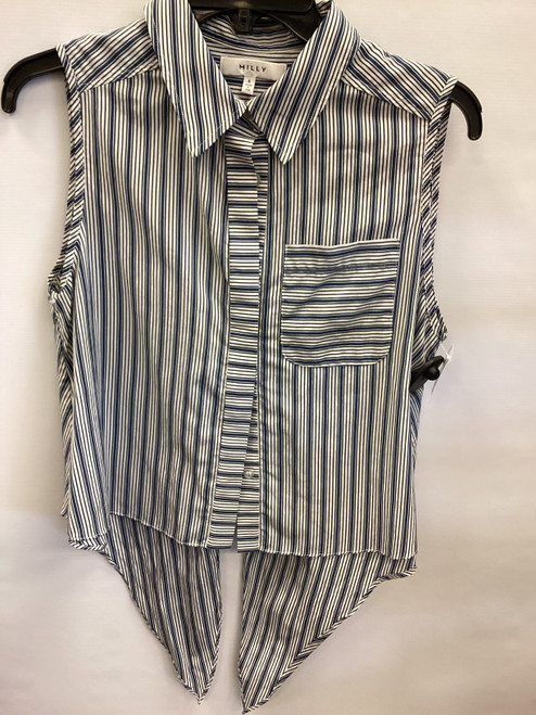 Vist Large View of Product Image Which is Used Unbranded Sleeveless Top S-4/6