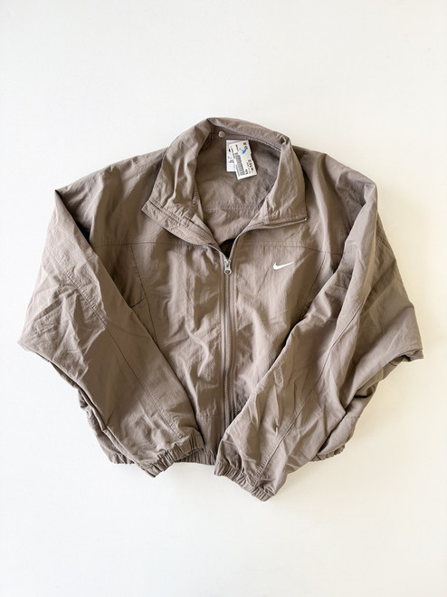 Vist Large View of Product Image Which is Used Nike Active Jacket M-8/10