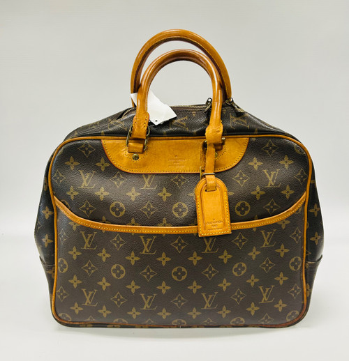 Vist Large View of Product Image Which is Used Louis Vuitton Large Leather Handbag