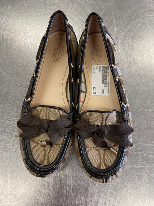 Vist Large View of Product Image Which is Used Coach Flats 8