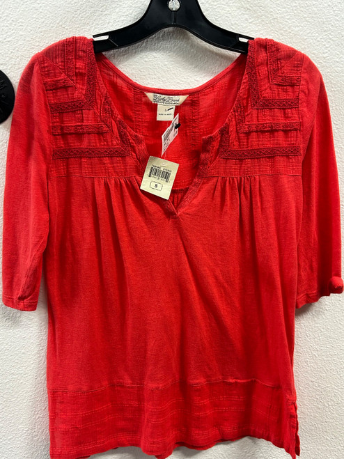 Vist Large View of Product Image Which is Used Lucky Brand Short Sleeve Top S-4/6