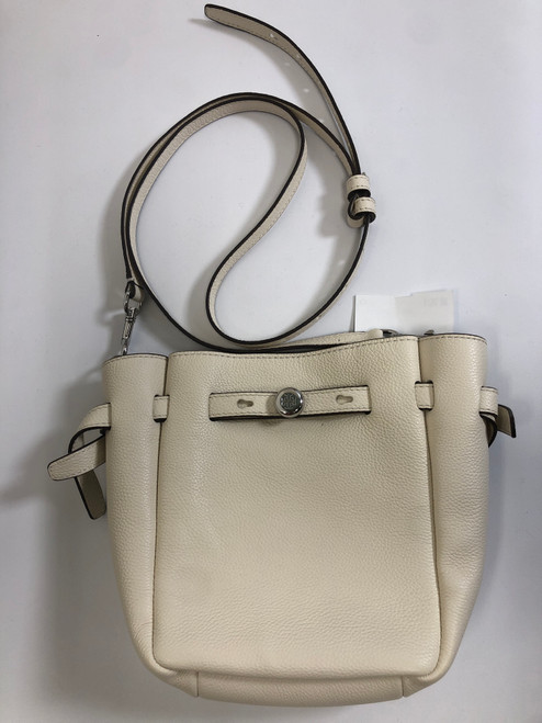 Vist Large View of Product Image Which is Used Tory Burch Handbag