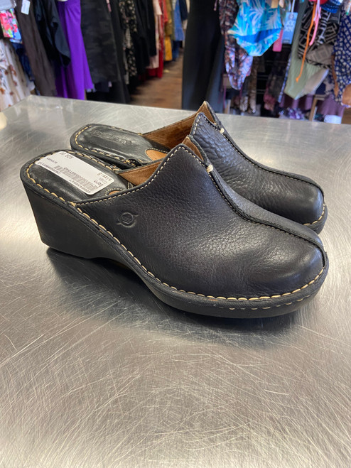 Vist Large View of Product Image Which is Used Born Clogs 8