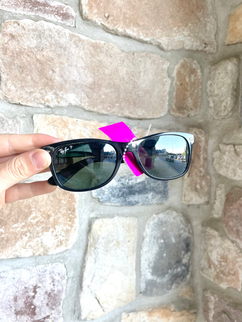 Vist Large View of Product Image Which is Used Ray Ban Sunglasses