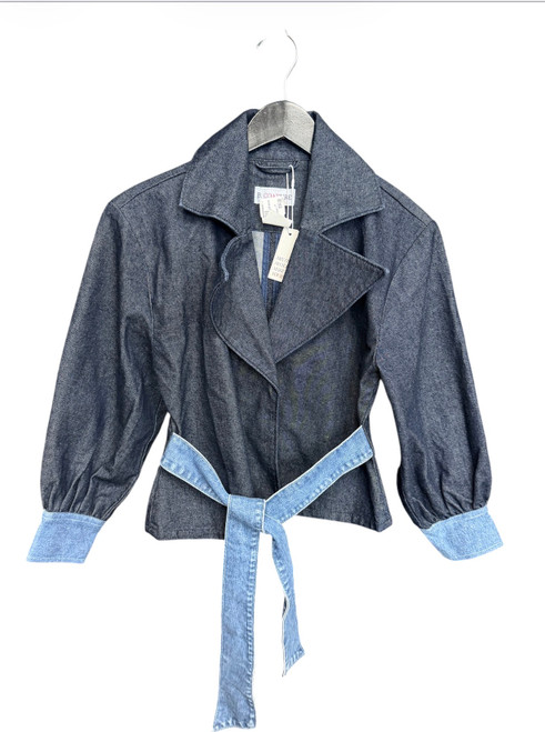 Vist Large View of Product Image Which is B. Coature Used Unbranded Long Sleeve Top S-4/6