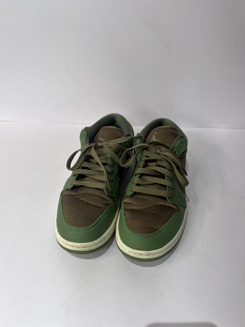 Vist Large View of Product Image Which is Used Nike Casual Shoes 8.5
